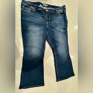 Torrid Luxe Slim Boot Cut Jeans 24 Short